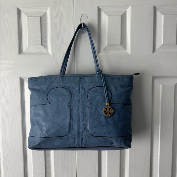 Tory Burch Tote Bag Light Blue Leather - Picture 5 of 17